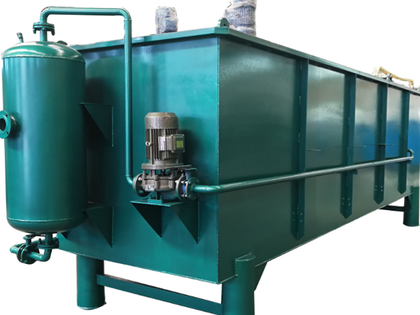 �⸡����һ�w�C